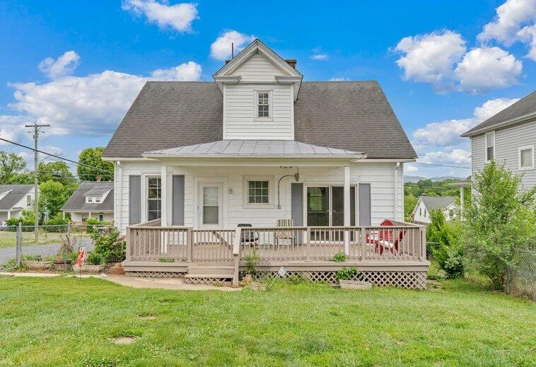1901 Staunton AVE NW - Photo 37