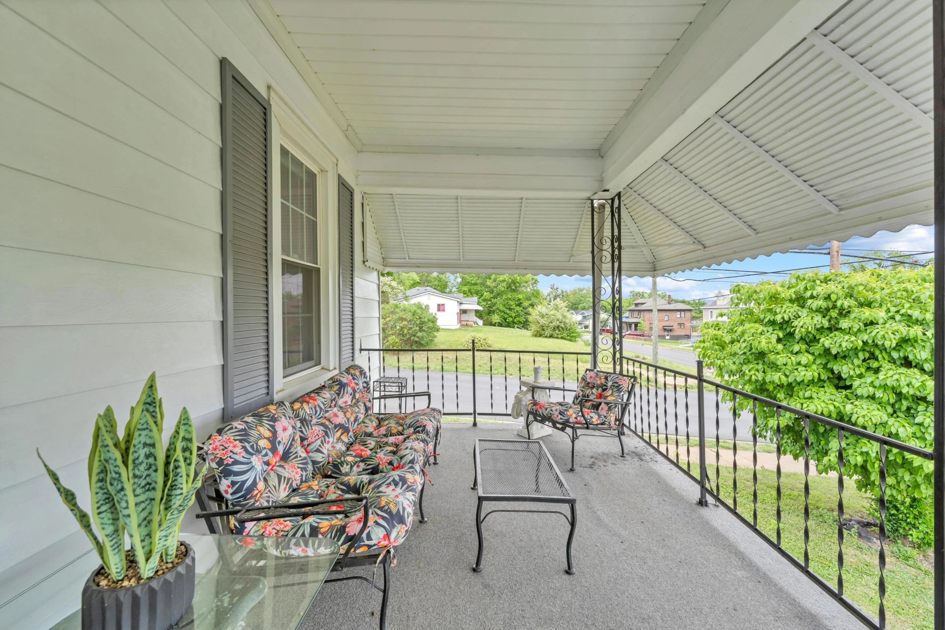1901 Staunton AVE NW - Photo 5