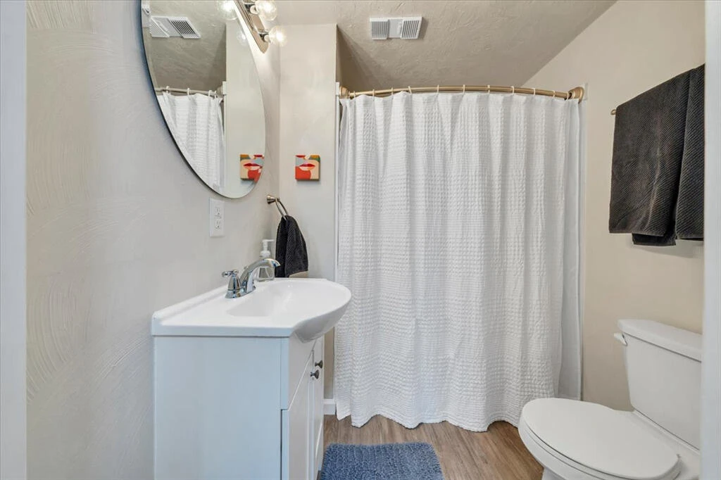 826 Rutherford AVE NW - Photo 15