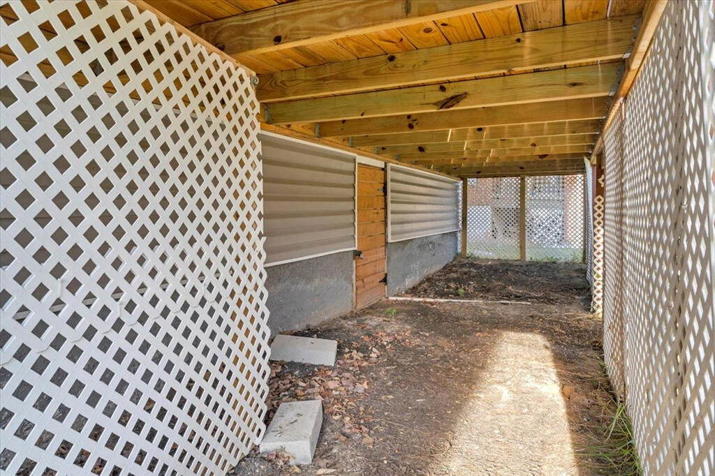 826 Rutherford AVE NW - Photo 24