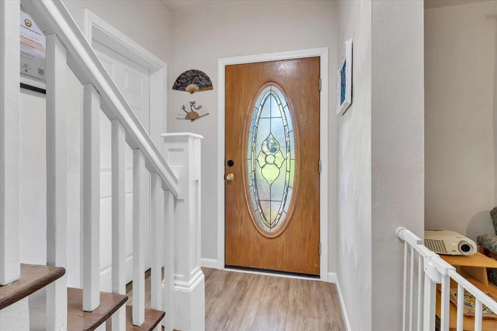 826 Rutherford AVE NW - Photo 5