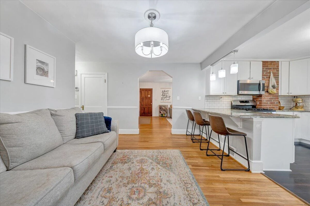 2910 Carvins Cove RD - Photo 8