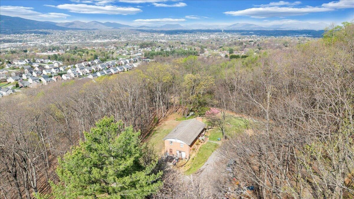1450 Blackwood DR - Photo 18