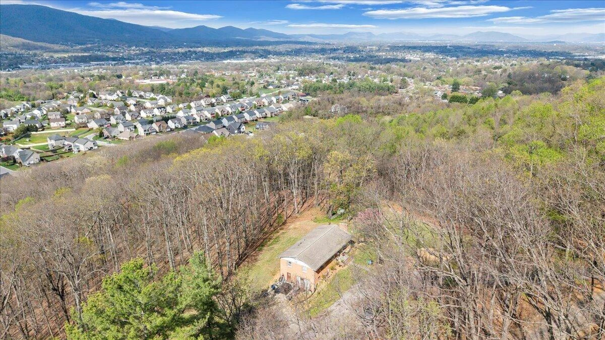 1450 Blackwood DR - Photo 9