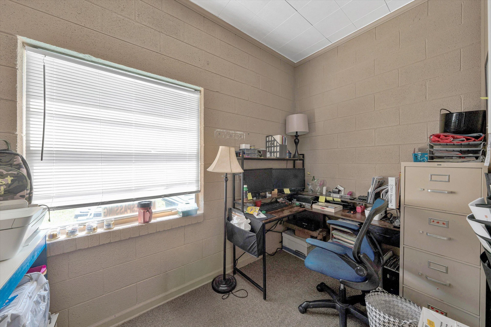 2719 Colonial AVE SW - Photo 9