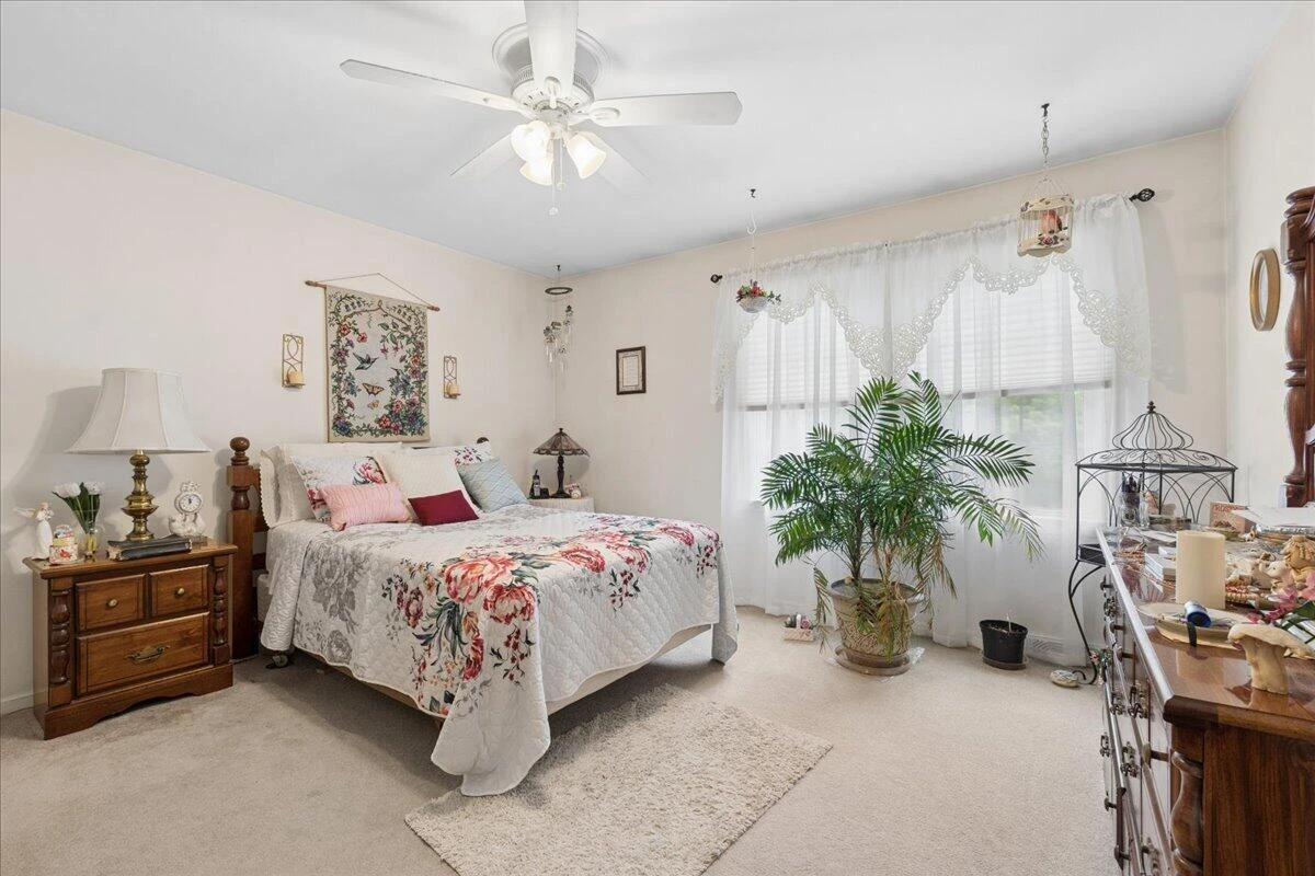 3123 Green Ridge RD - Photo 14