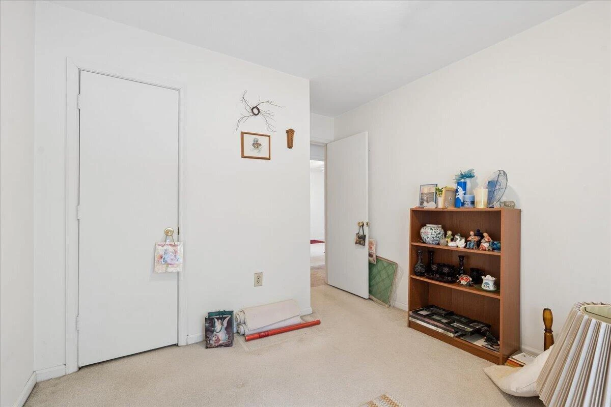 3123 Green Ridge RD - Photo 20