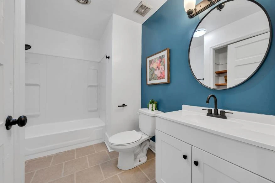 1912 Melrose AVE NW - Photo 22