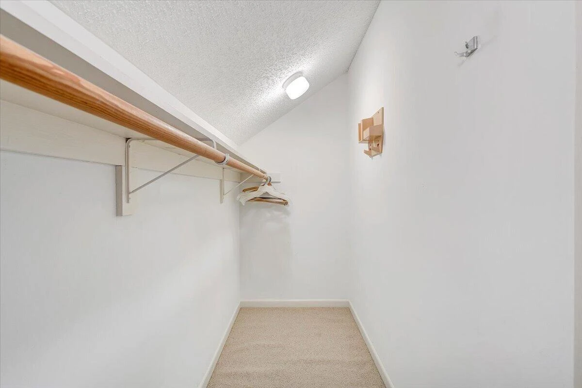 266 BLARNEY STONE CT - Photo 34