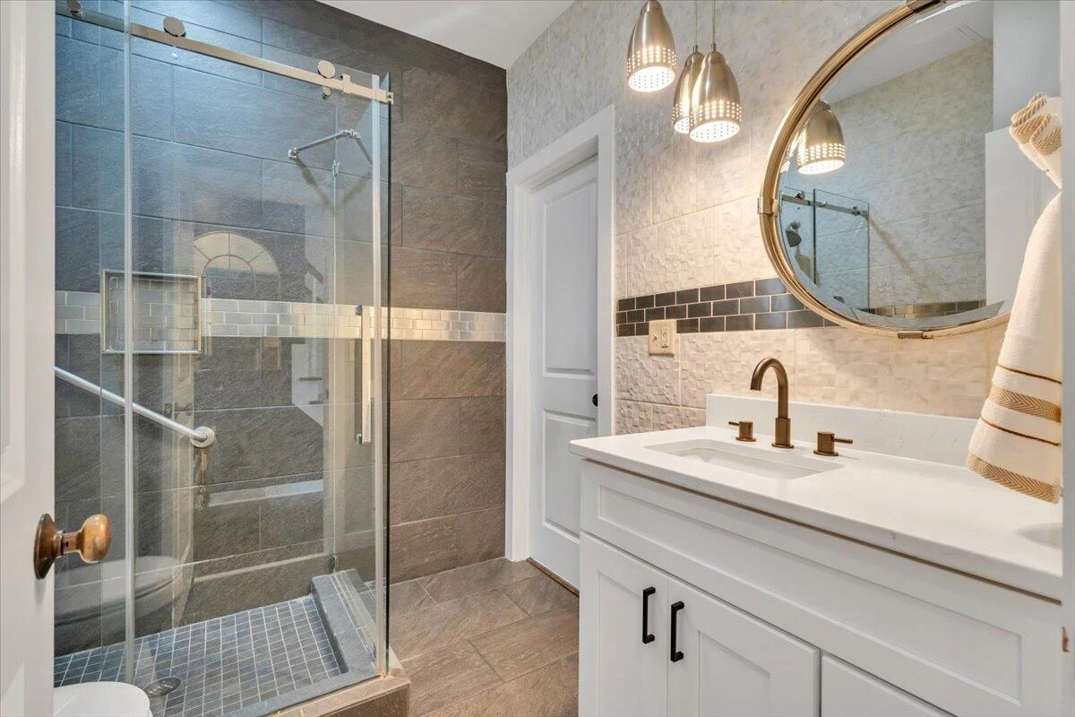 5882 Monet DR - Photo 32
