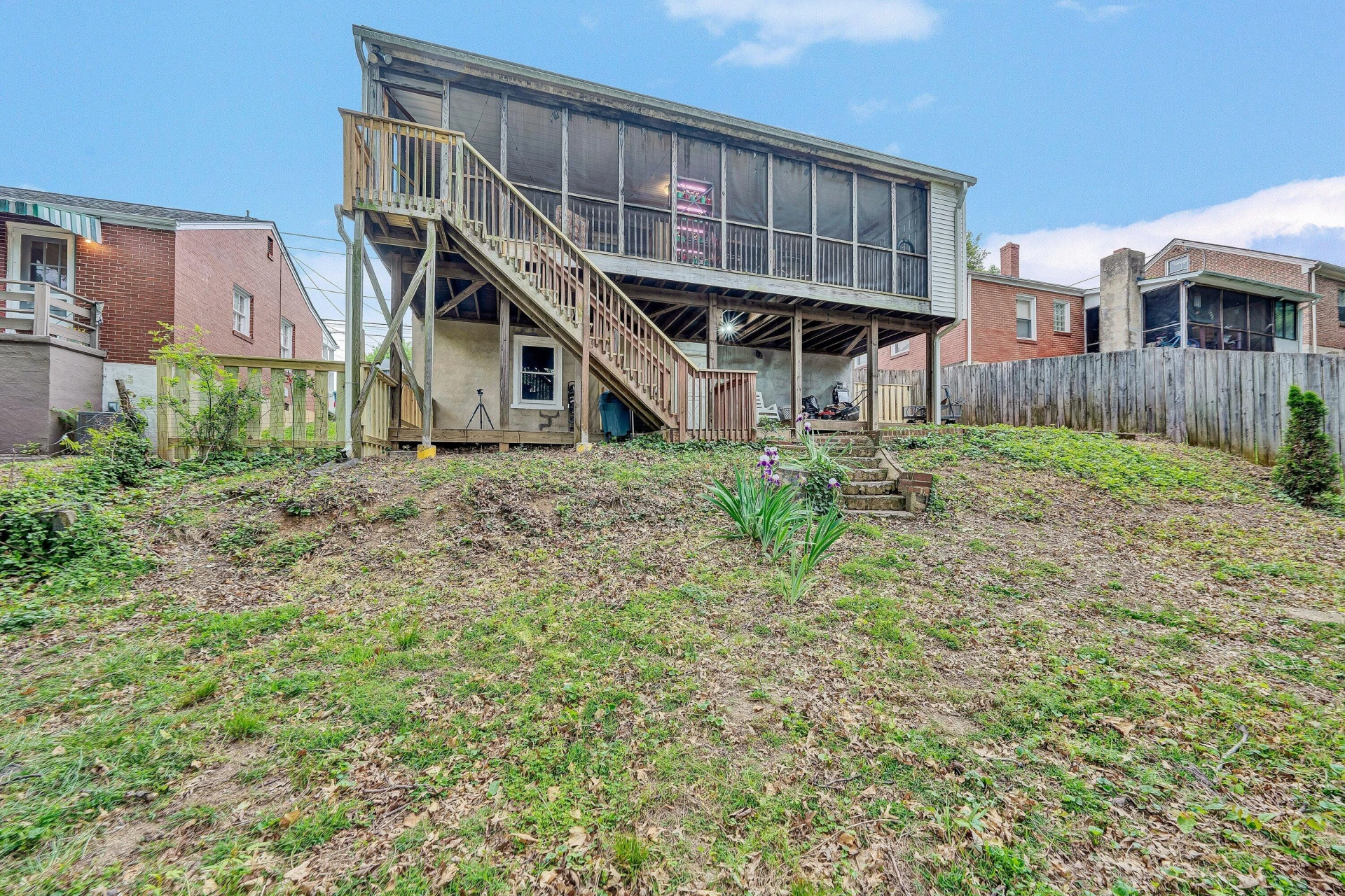 2423 Tillett RD SW - Photo 22
