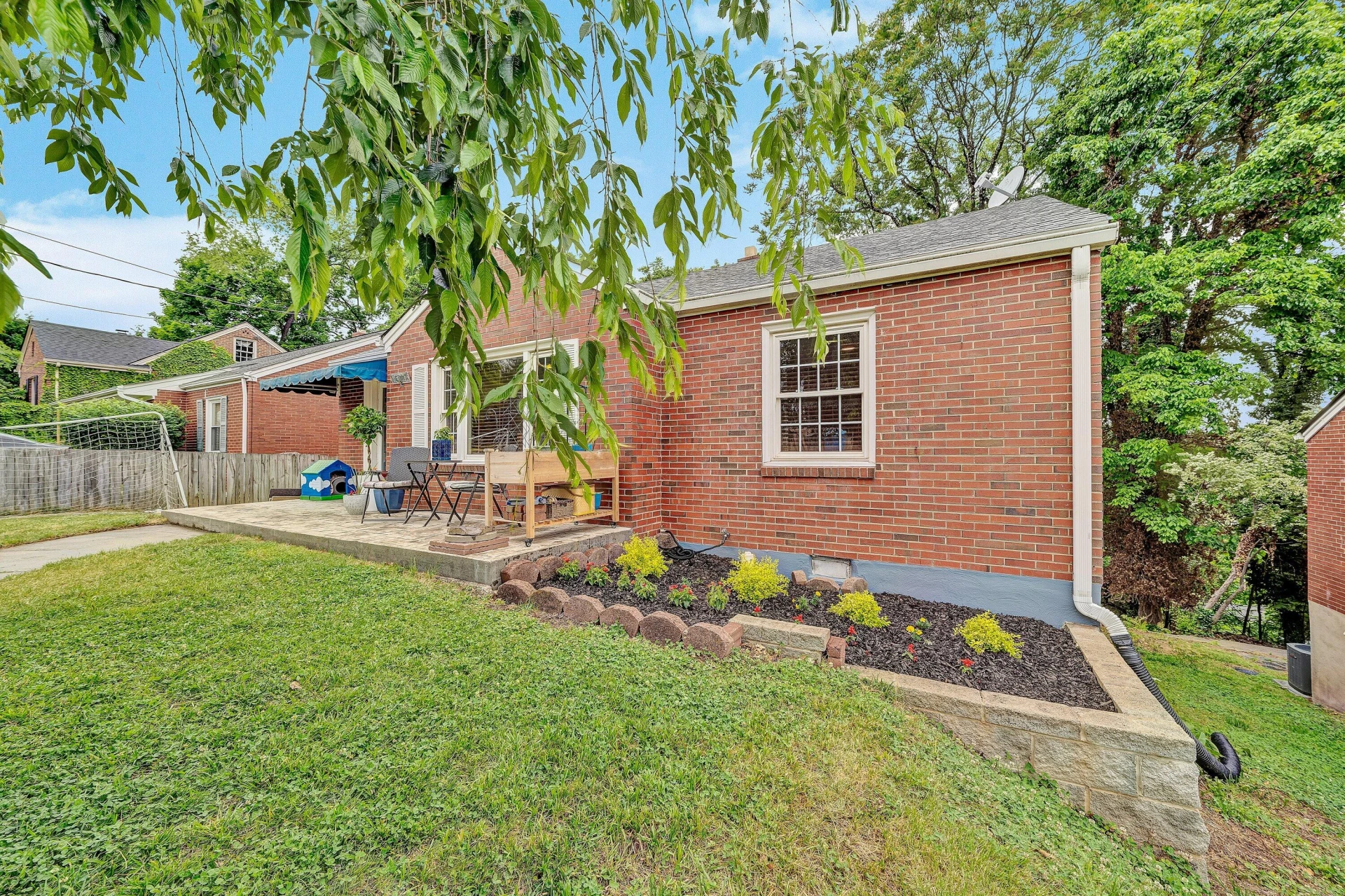 2423 Tillett RD SW - Photo 3