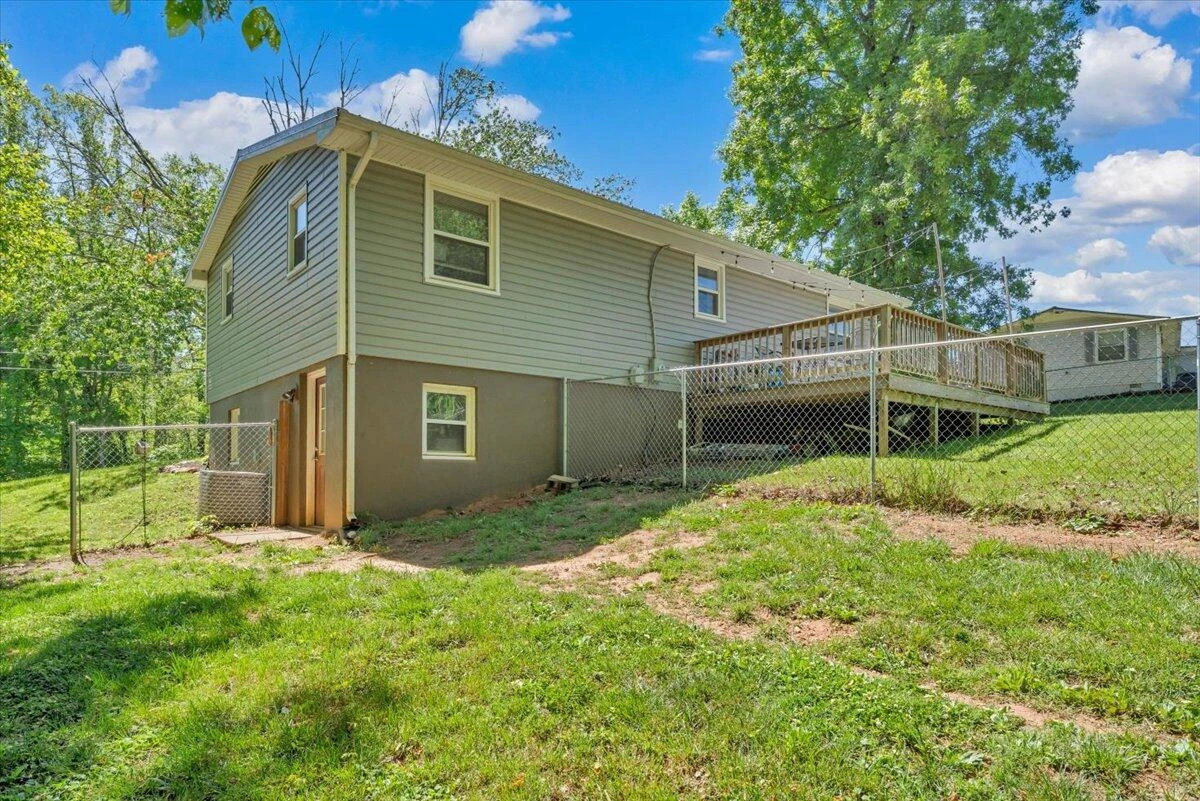 221 Falcon Ridge RD - Photo 13