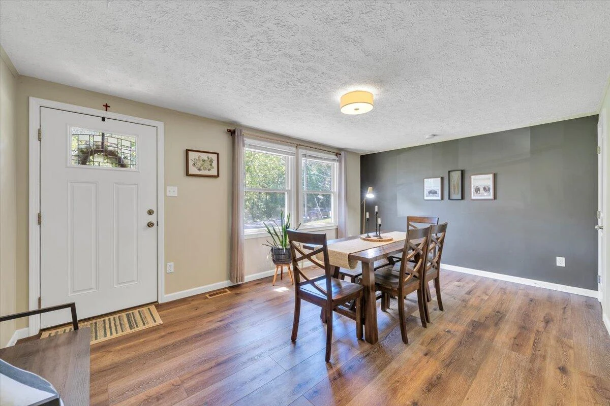 221 Falcon Ridge RD - Photo 17