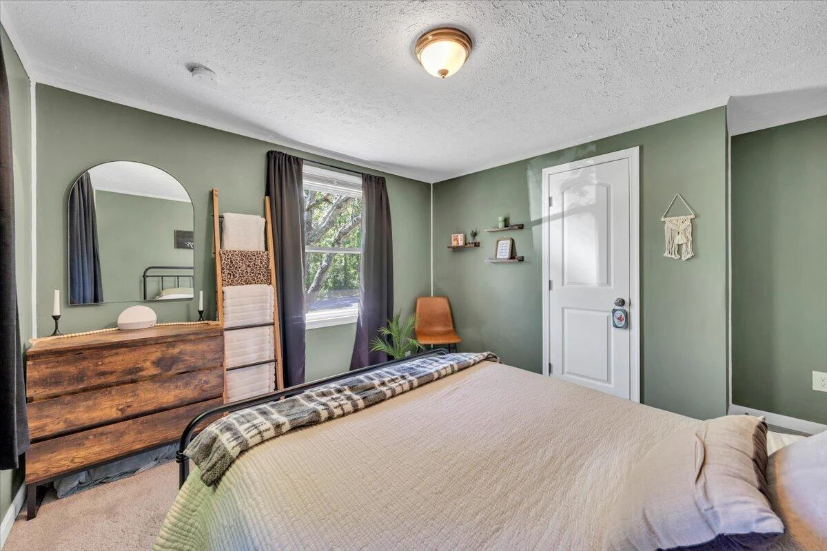 221 Falcon Ridge RD - Photo 25