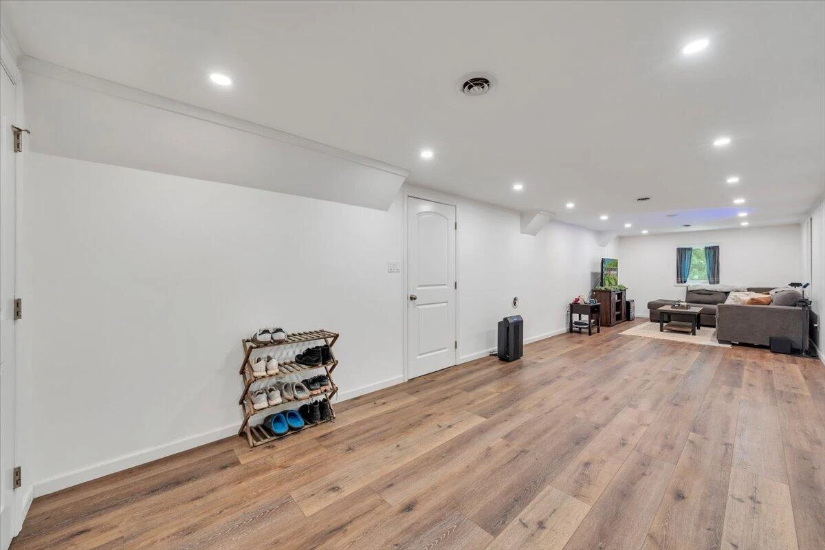 221 Falcon Ridge RD - Photo 33