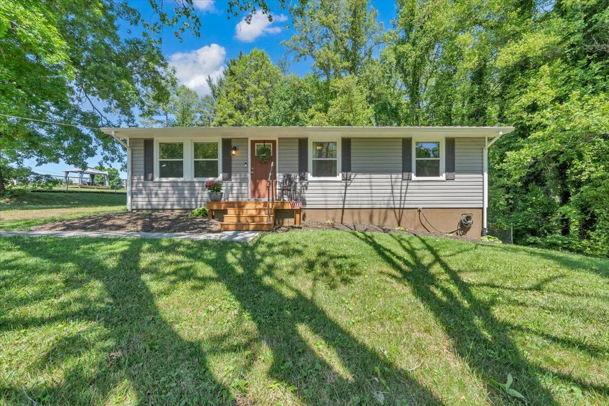 221 Falcon Ridge RD - Photo 38