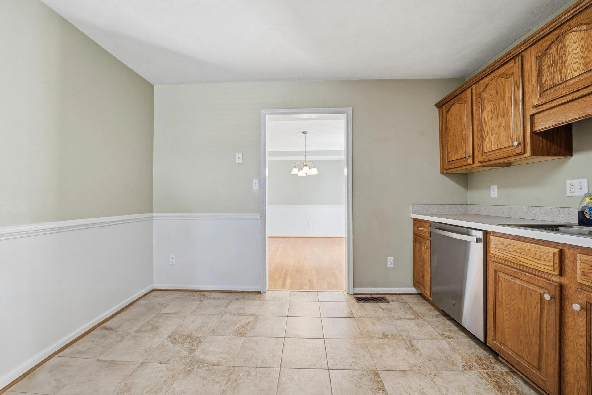 1623 Bush Farm DR - Photo 15