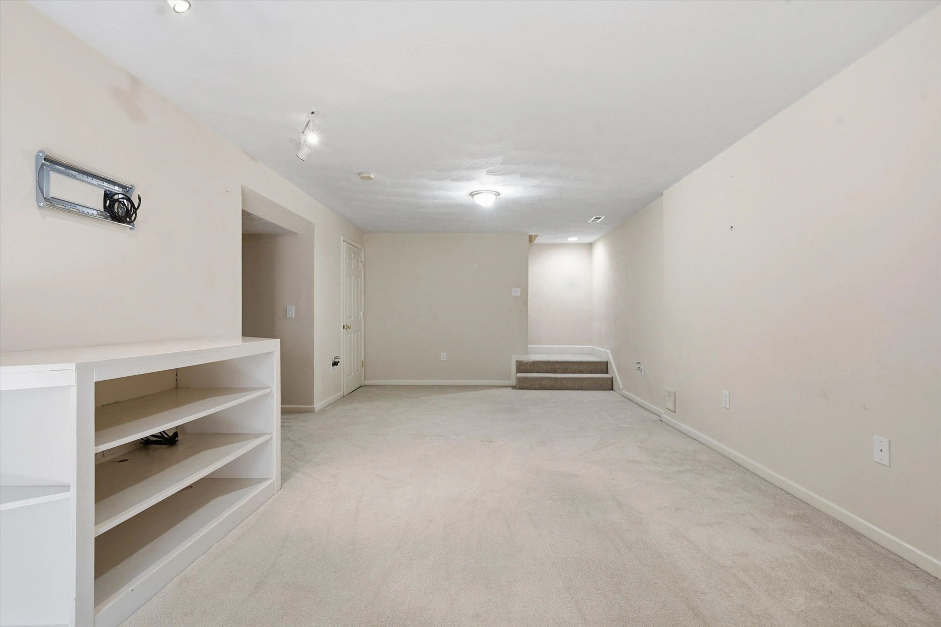 1623 Bush Farm DR - Photo 26