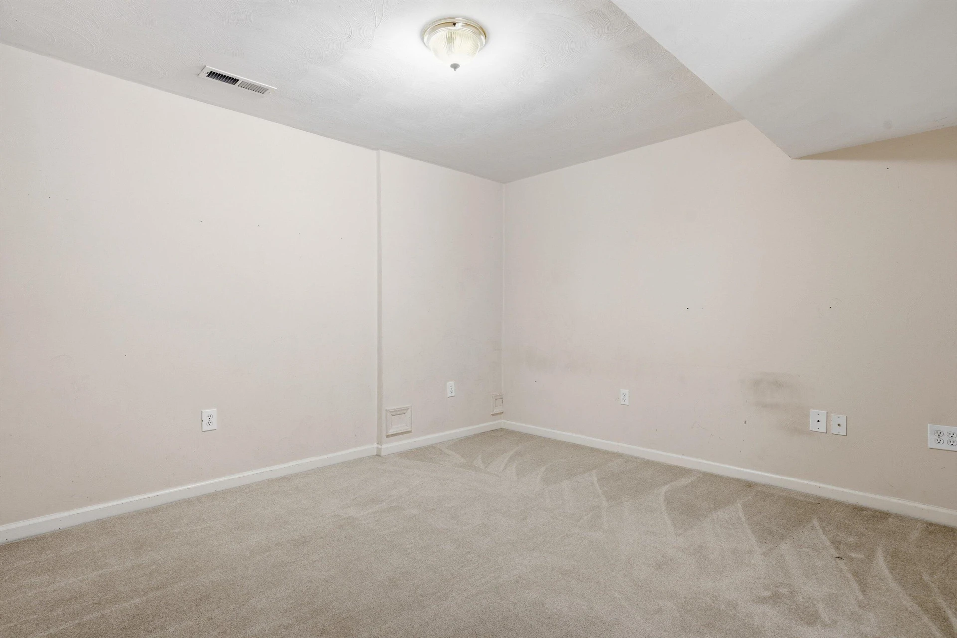 1623 Bush Farm DR - Photo 27