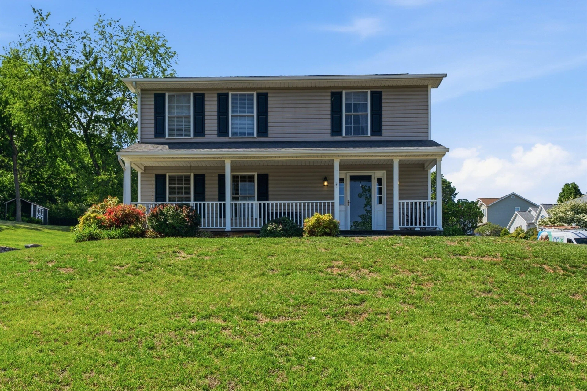 1623 Bush Farm DR - Photo 3