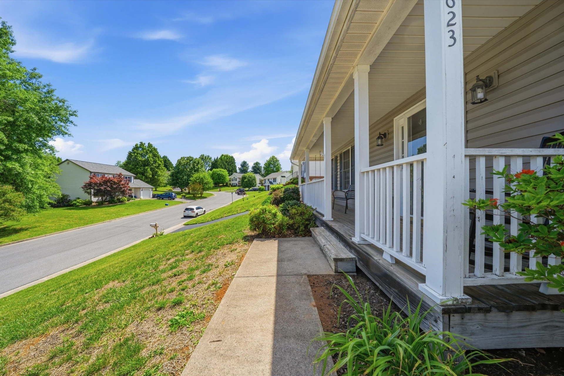 1623 Bush Farm DR - Photo 6