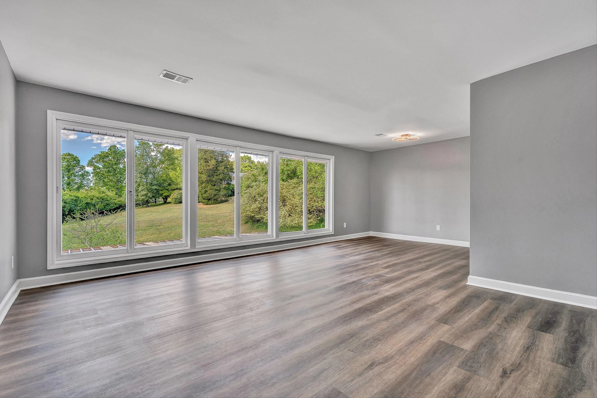 3101 Harmony RD - Photo 11