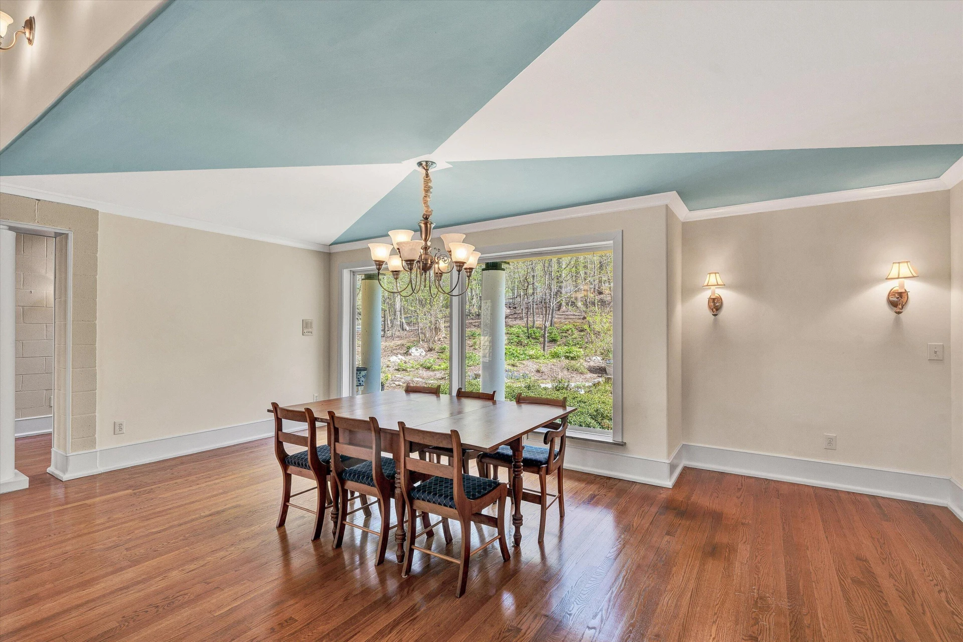 143 Charlotte LN - Photo 29