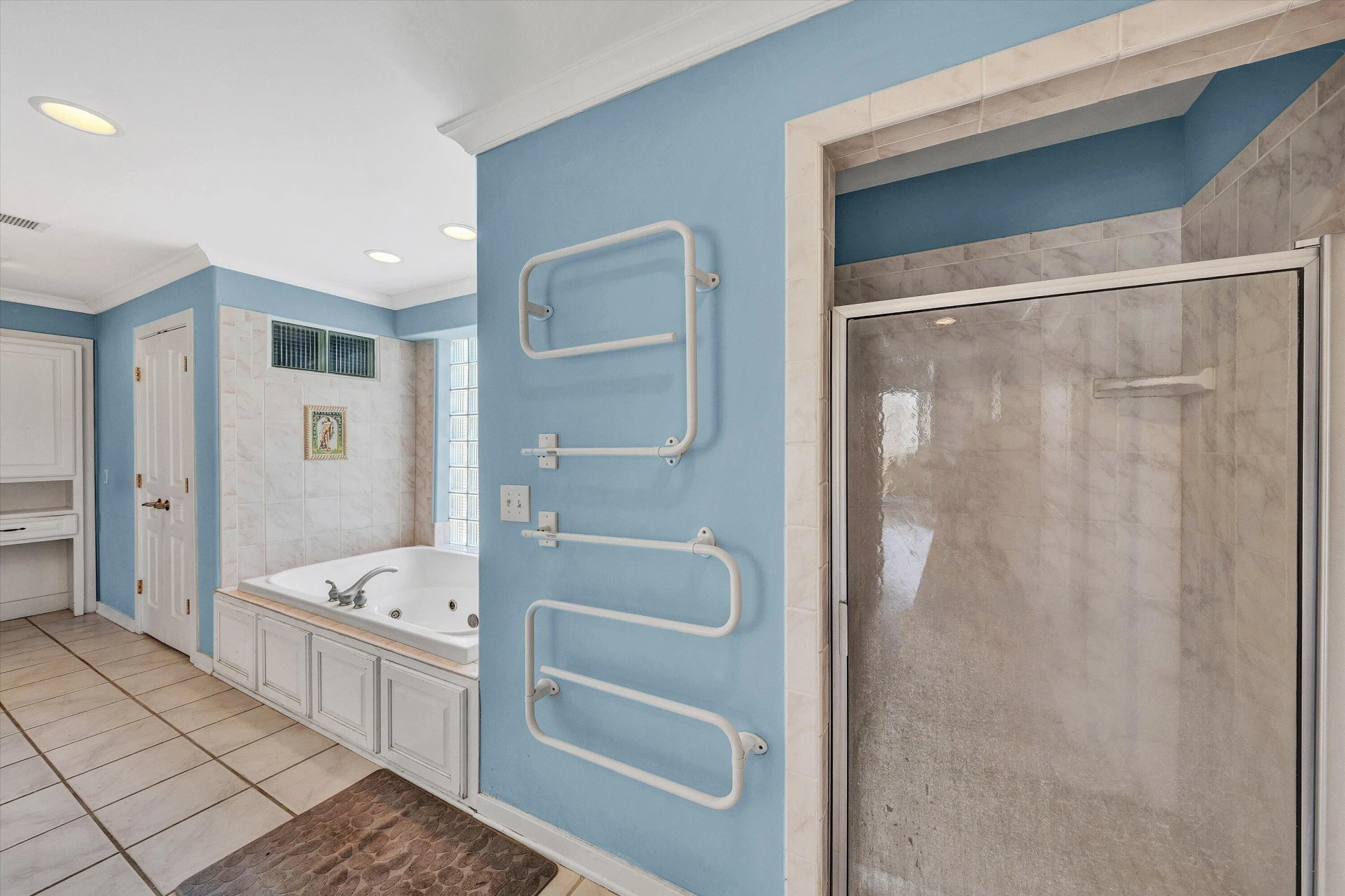 143 Charlotte LN - Photo 45
