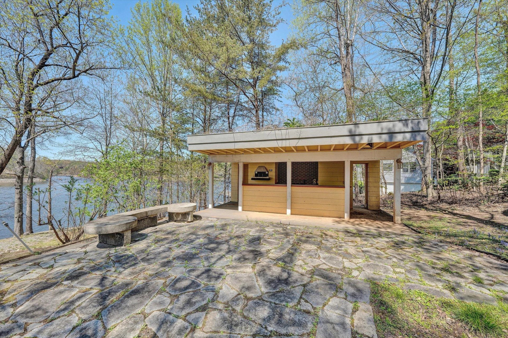143 Charlotte LN - Photo 83