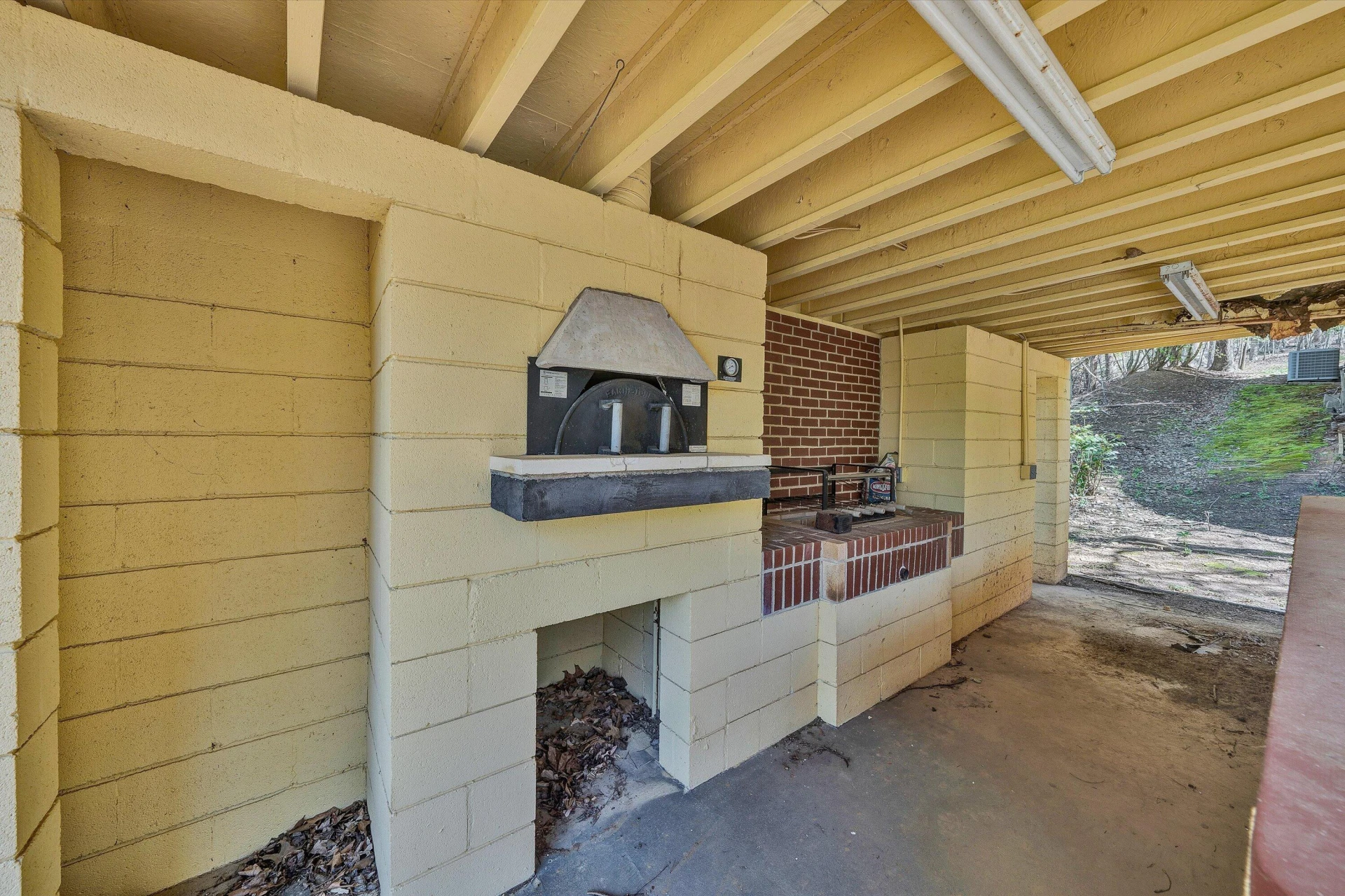 143 Charlotte LN - Photo 84