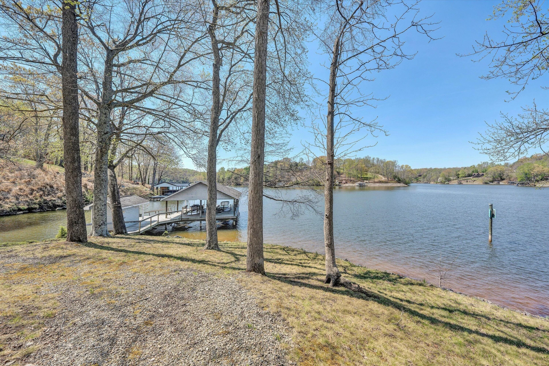 143 Charlotte LN - Photo 89
