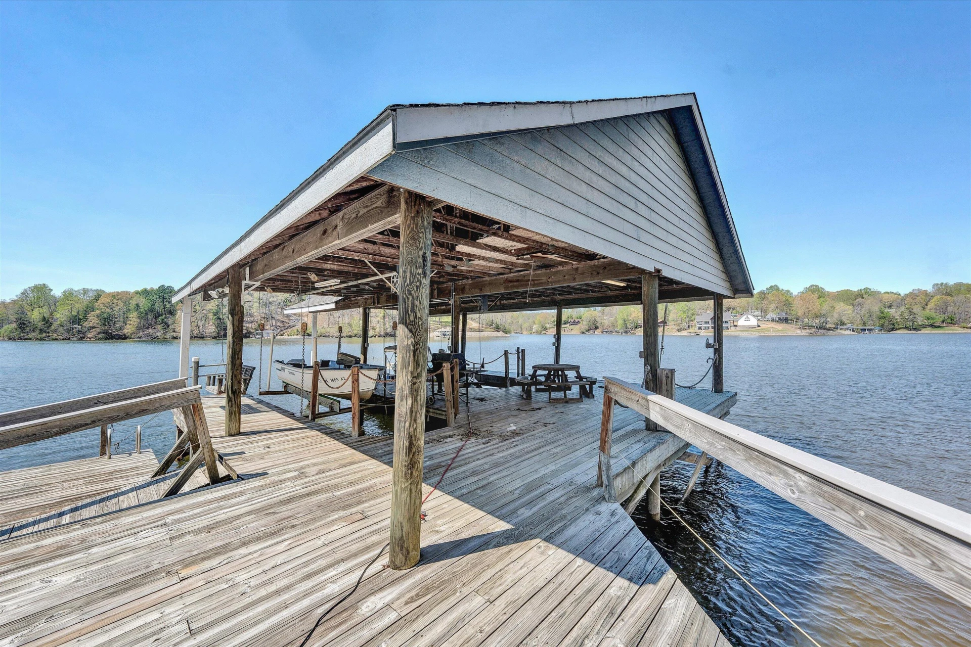 143 Charlotte LN - Photo 91