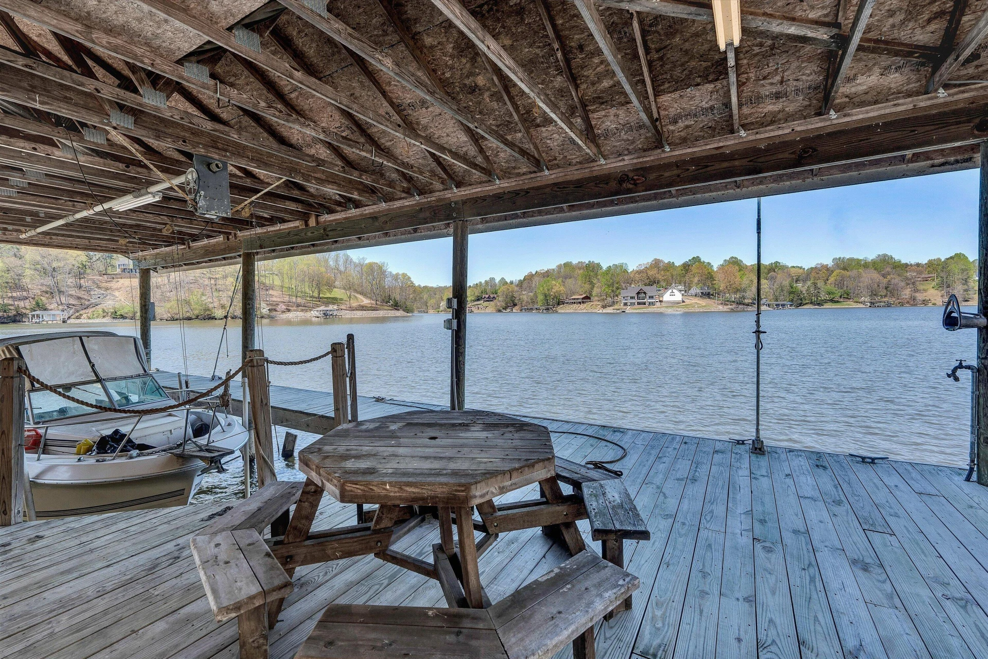 143 Charlotte LN - Photo 93