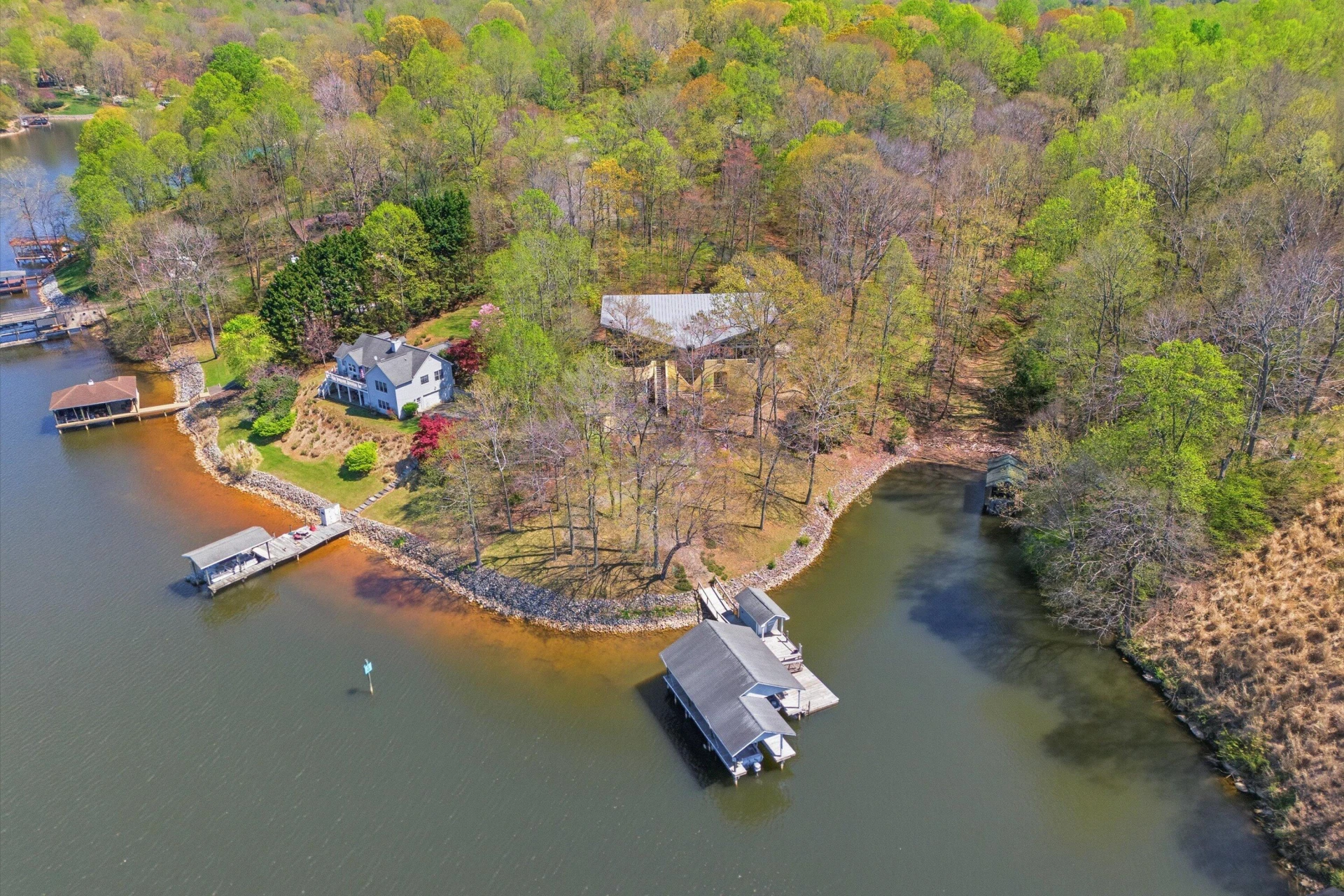 143 Charlotte LN - Photo 104