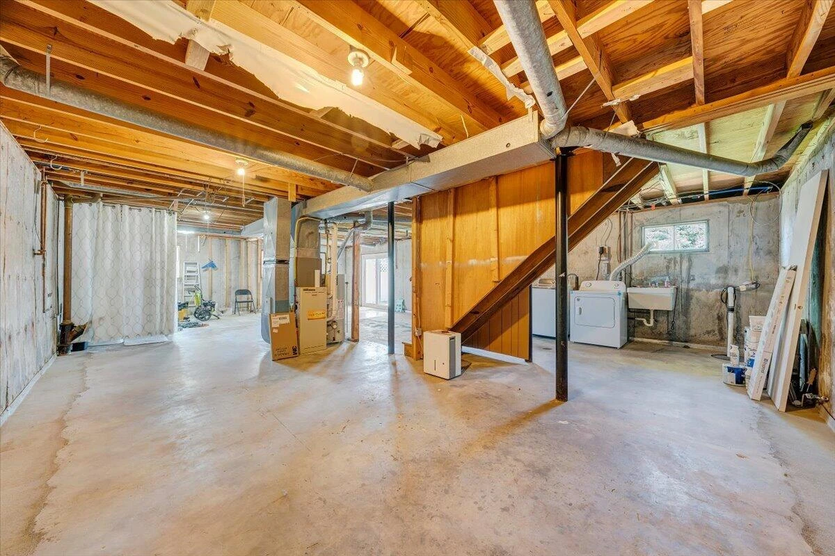 5812 Cove RD - Photo 19