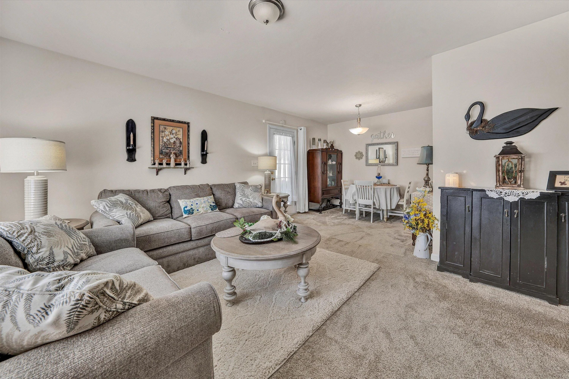 4656 Trevino CIR NE - Photo 3