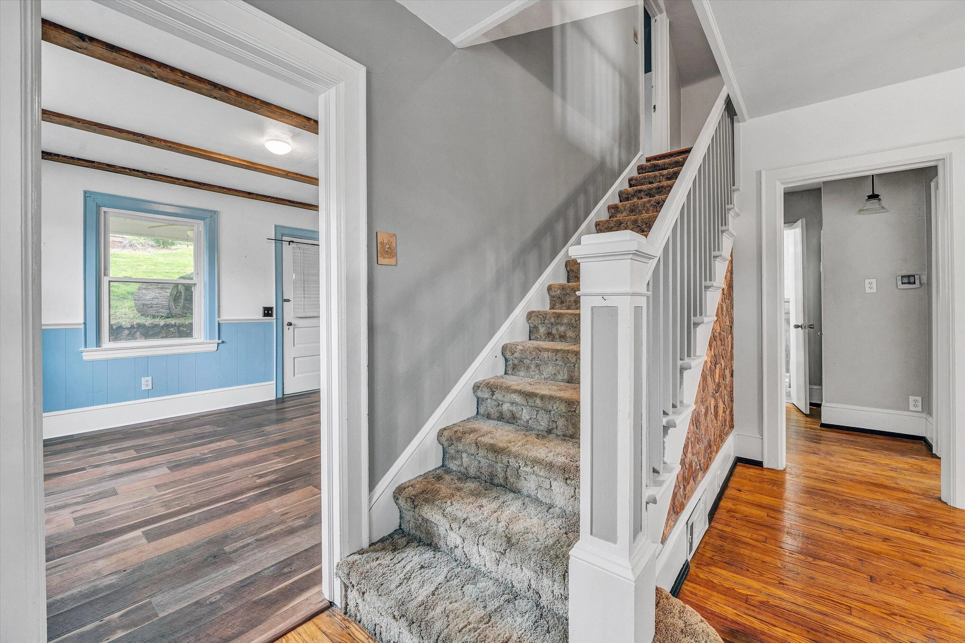 114 W CHURCH ST - Photo 12
