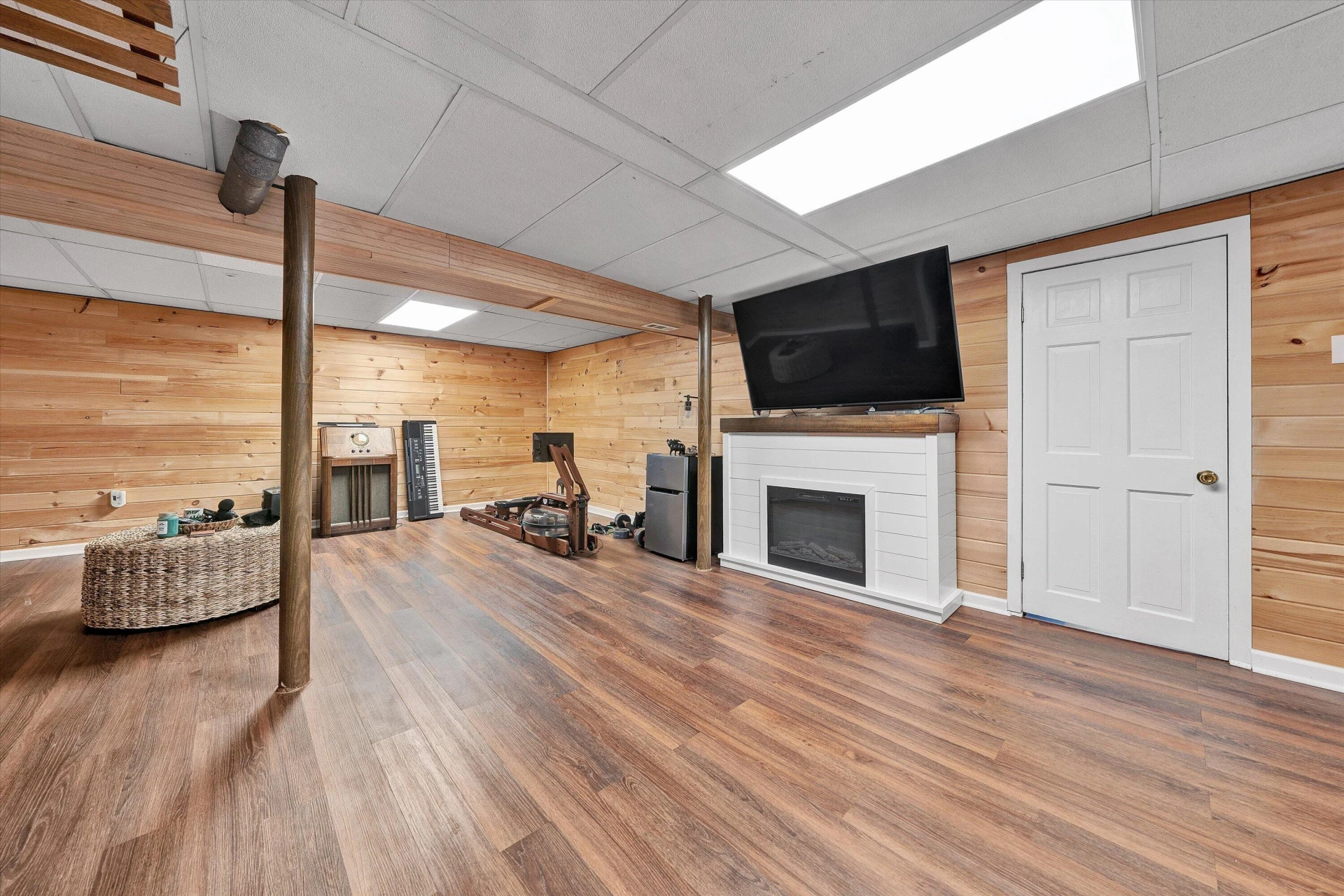 1420 Arrow DR - Photo 18