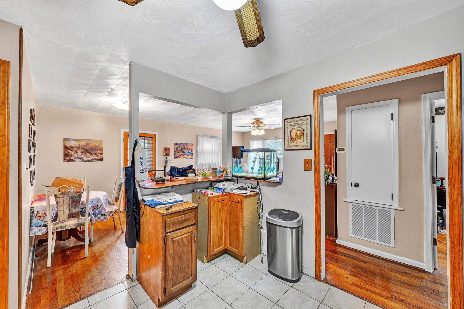 762 Kenyon RD - Photo 17