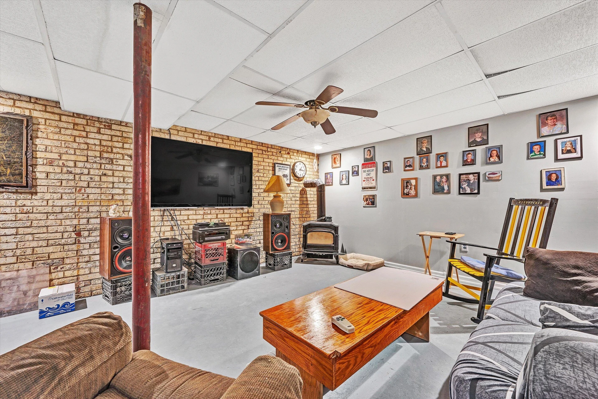 762 Kenyon RD - Photo 27
