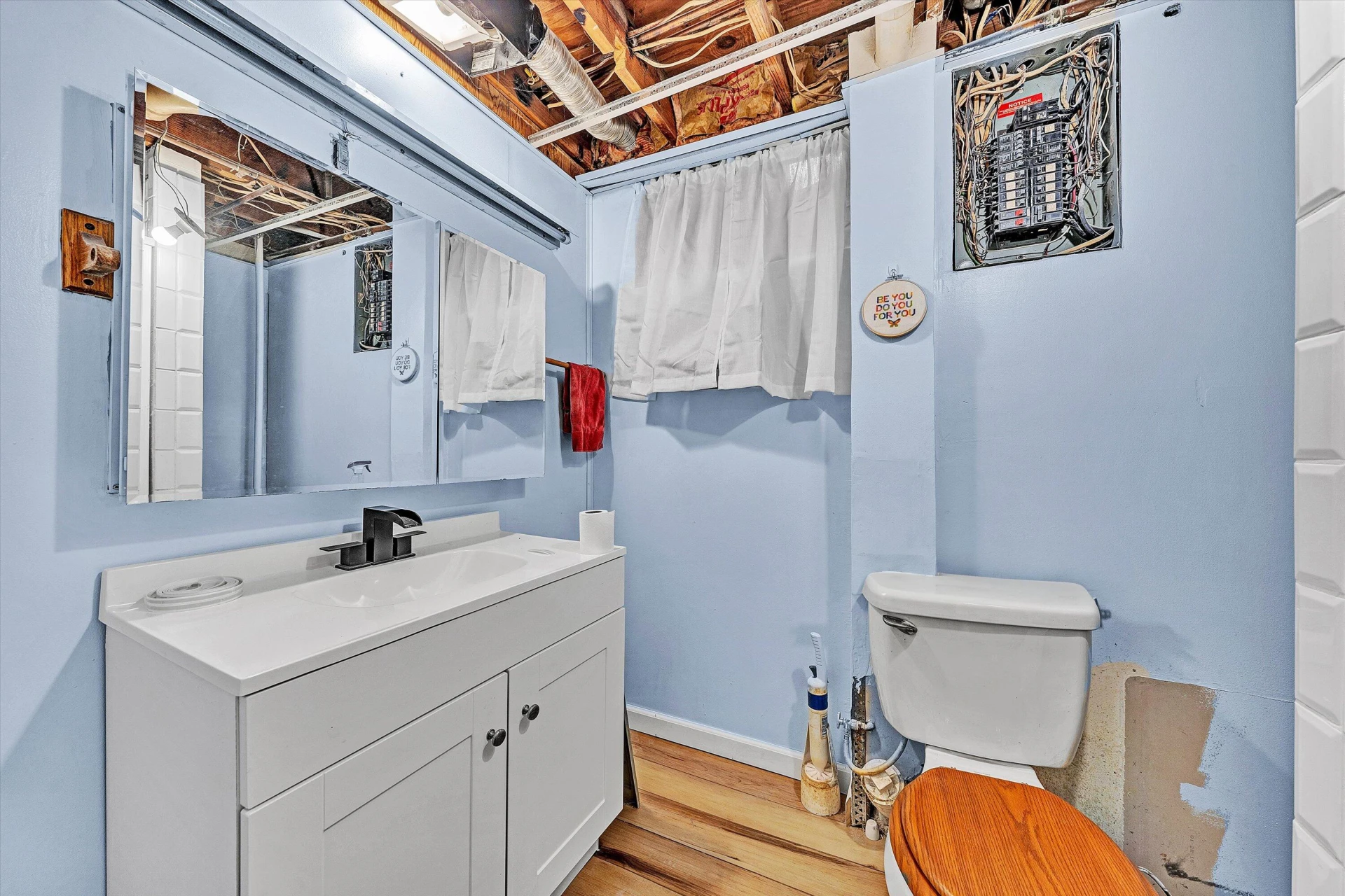 762 Kenyon RD - Photo 29