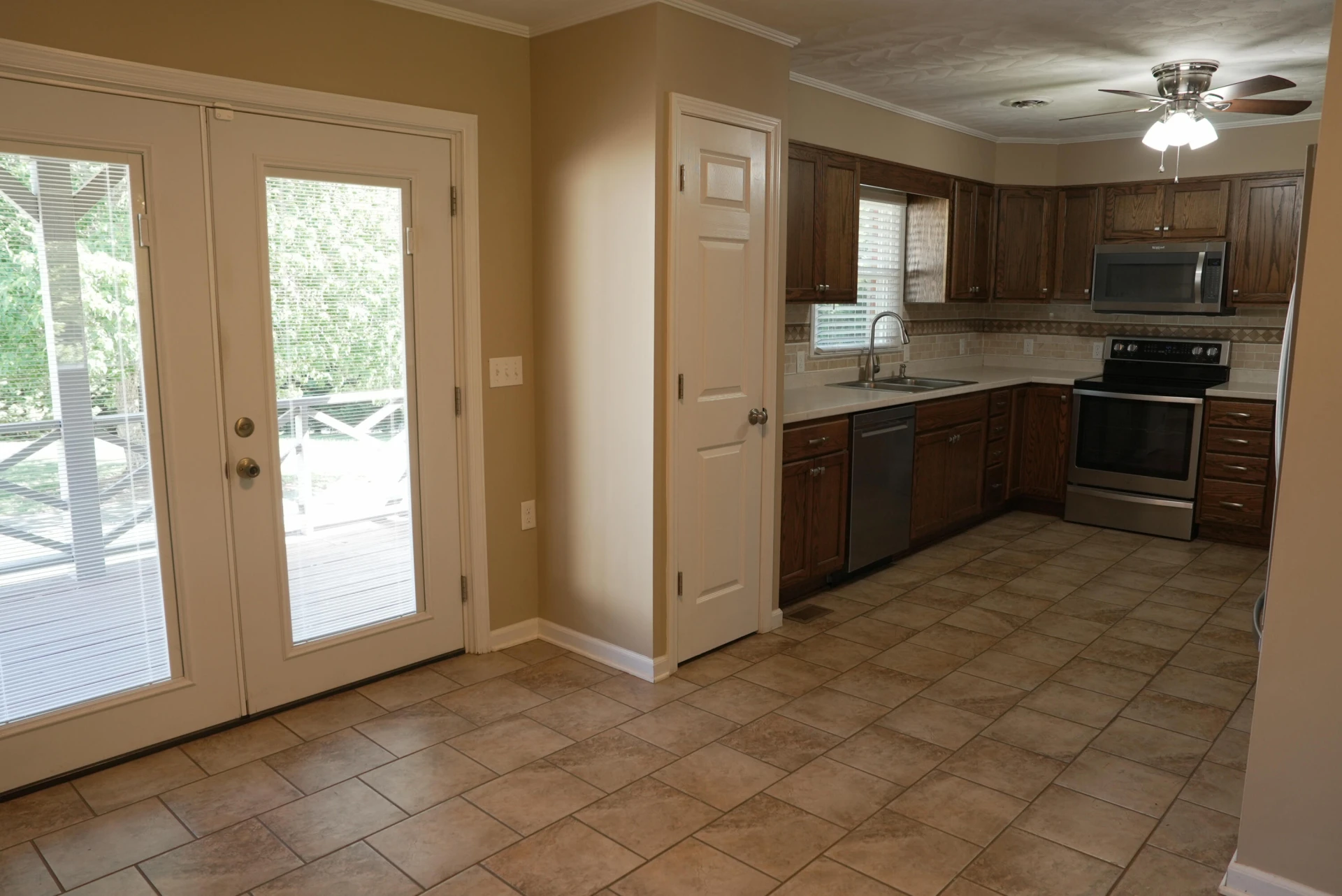 115 Stonecrest DR - Photo 14