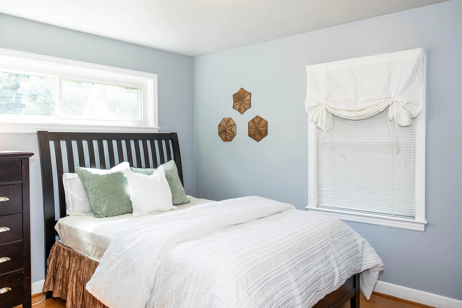 3321 Heywood AVE SW - Photo 13