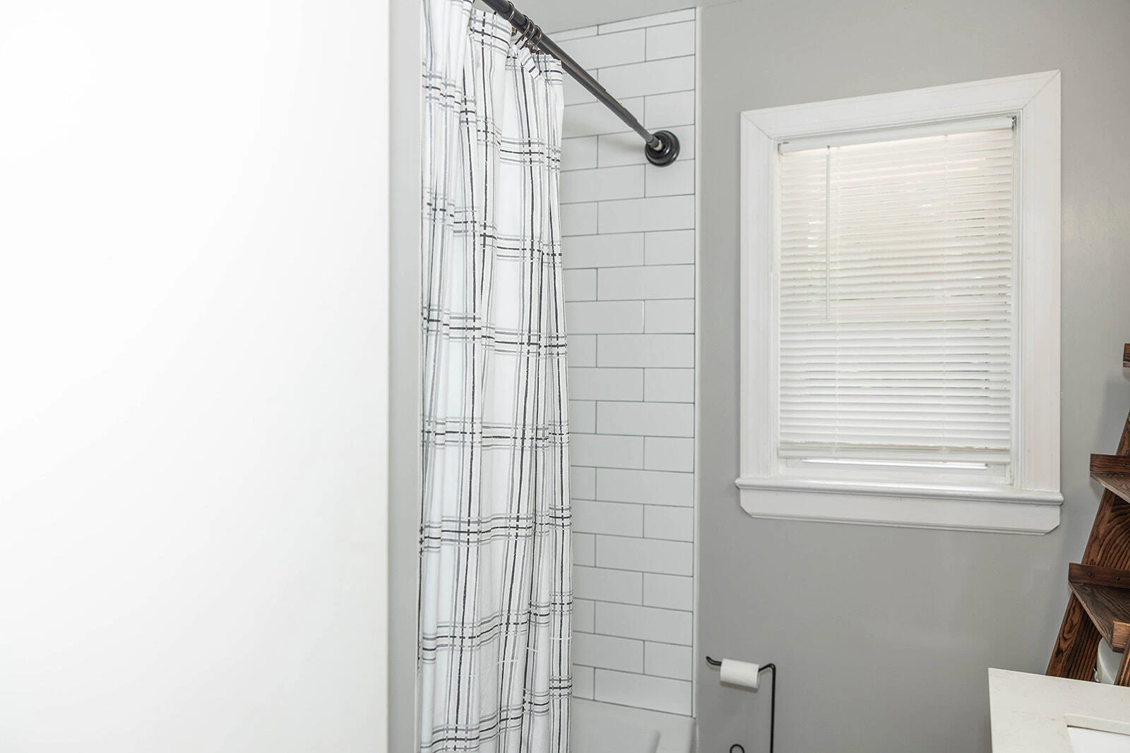 3321 Heywood AVE SW - Photo 9