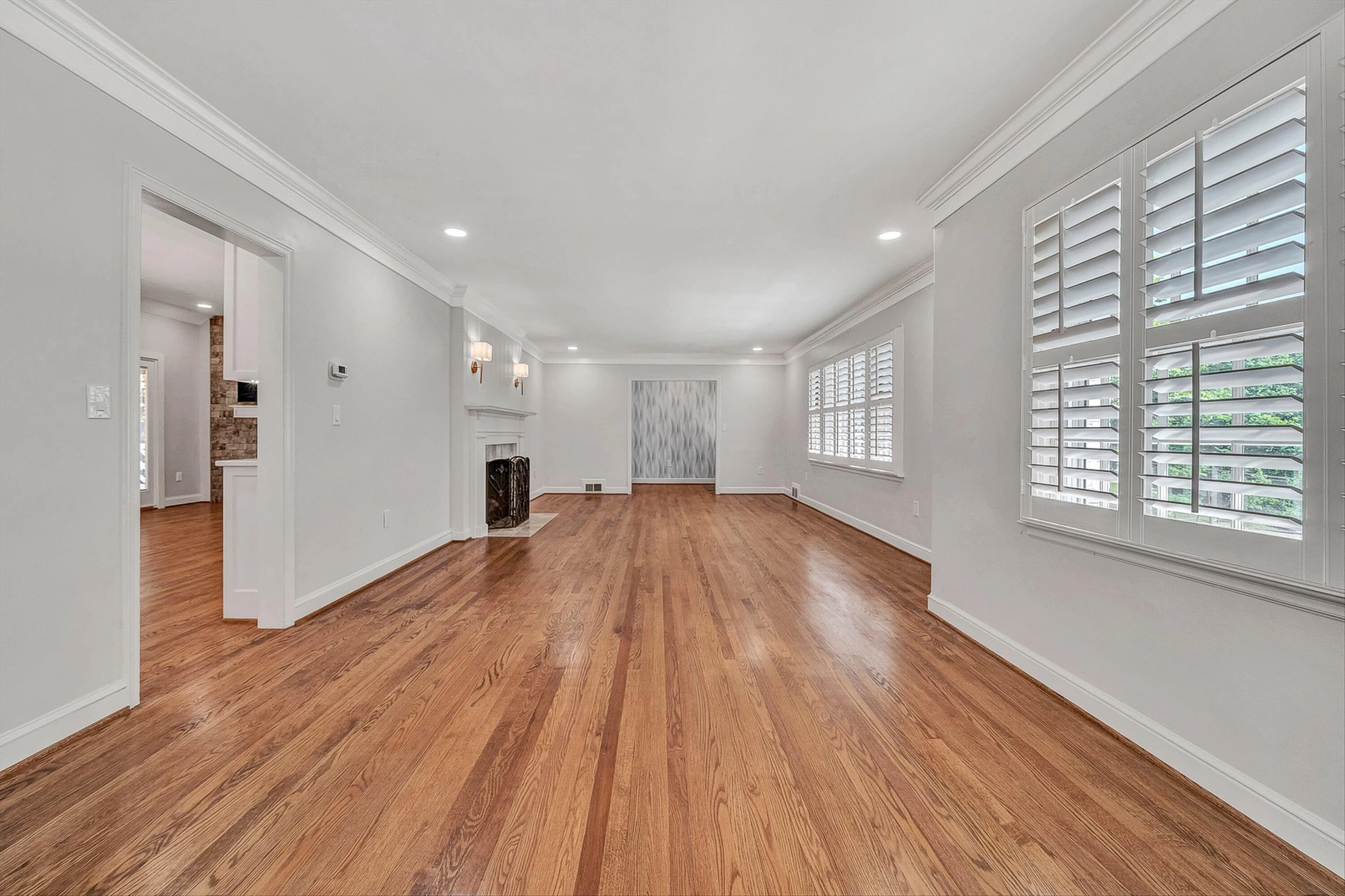 502 Cassell LN SW - Photo 12