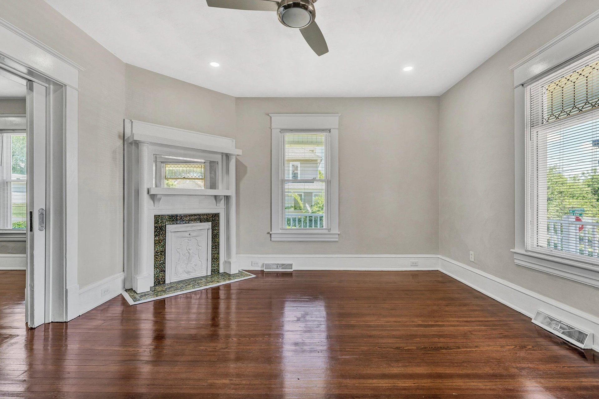 2201 Orange AVE NW - Photo 12