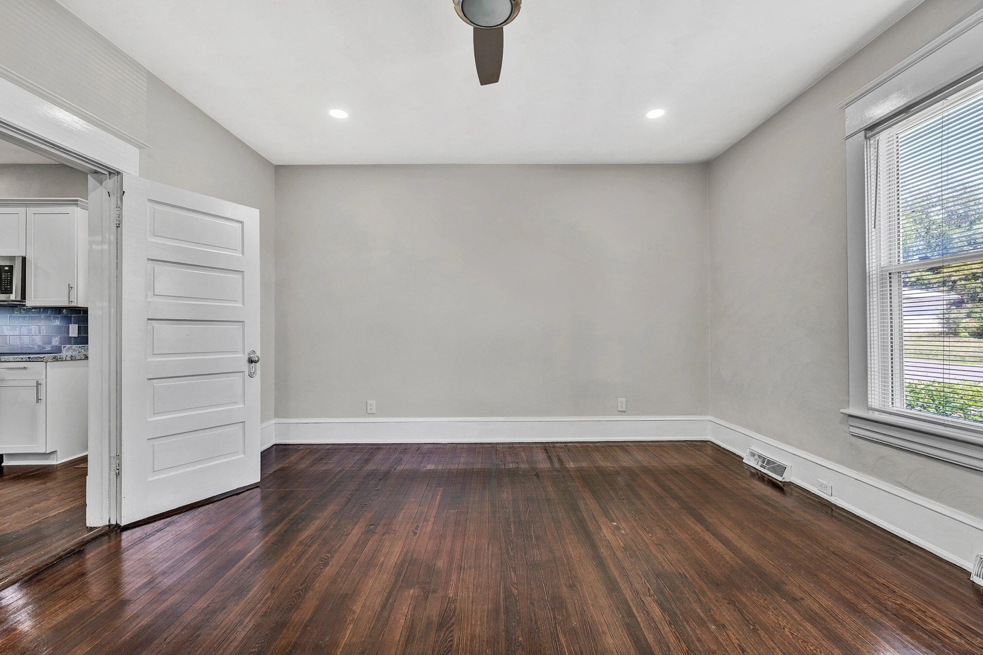 2201 Orange AVE NW - Photo 15