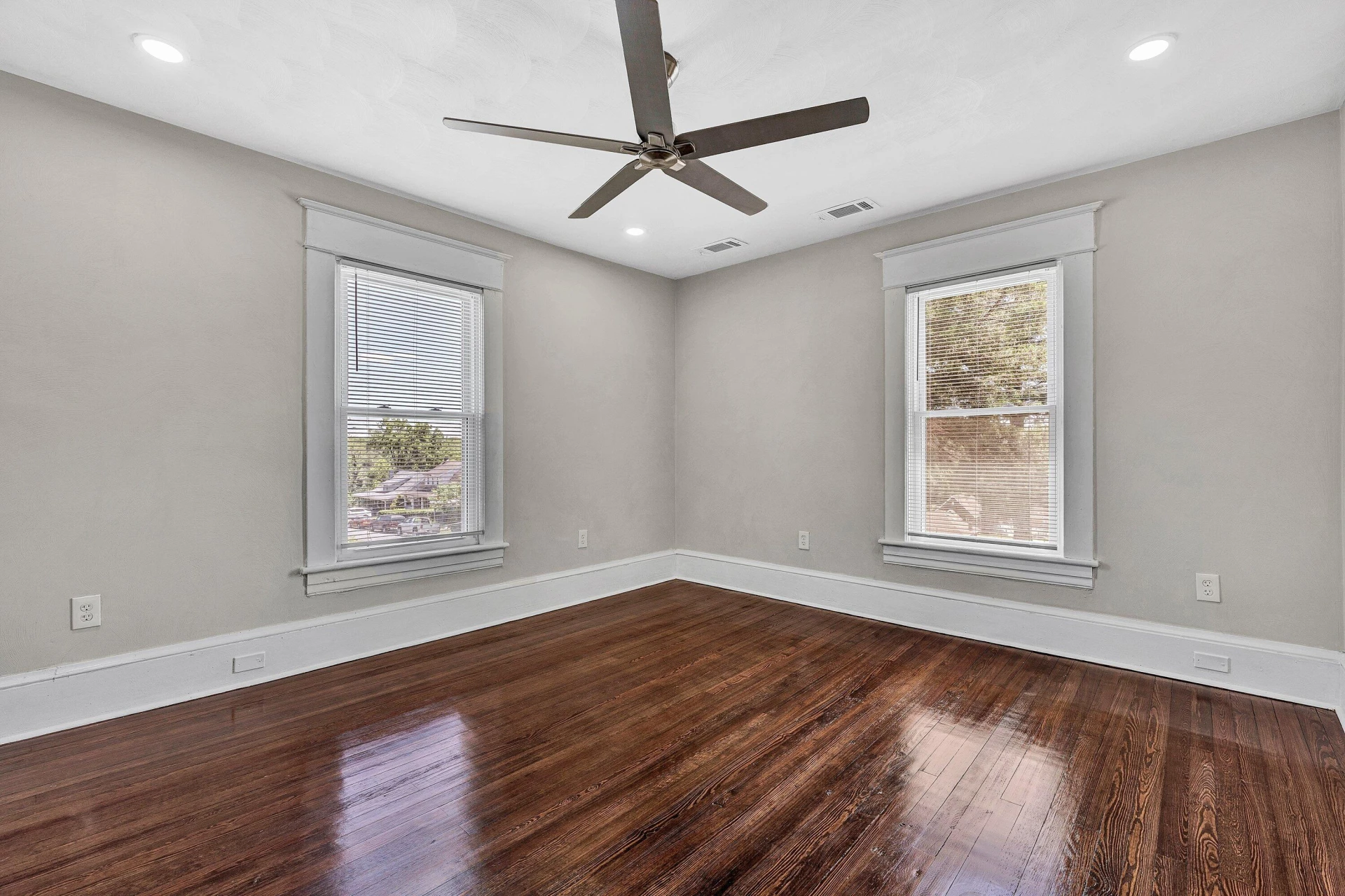 2201 Orange AVE NW - Photo 25