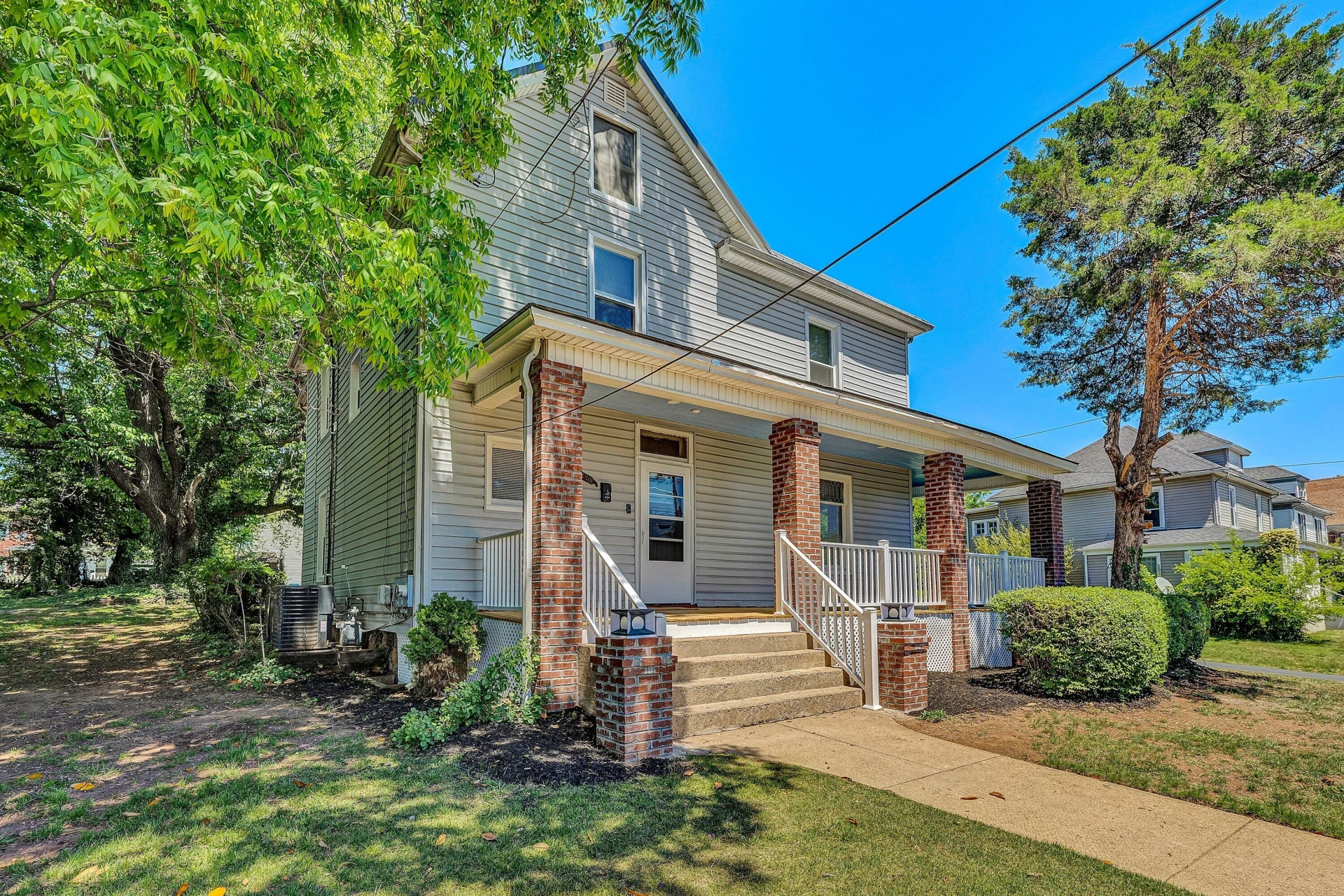 2201 Orange AVE NW - Photo 4